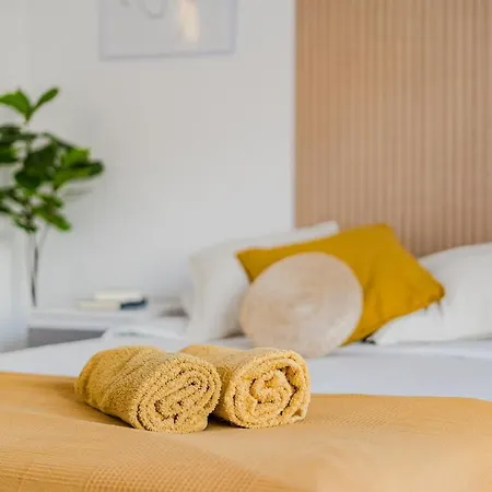 House ,1 Min To Beach, Brand New 엘메다노