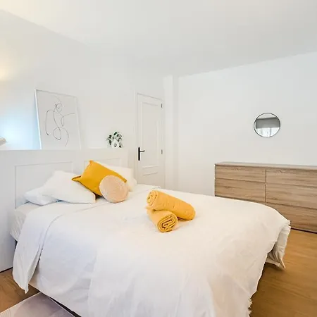 House ,1 Min To Beach, Brand New * El Medano (Tenerife)